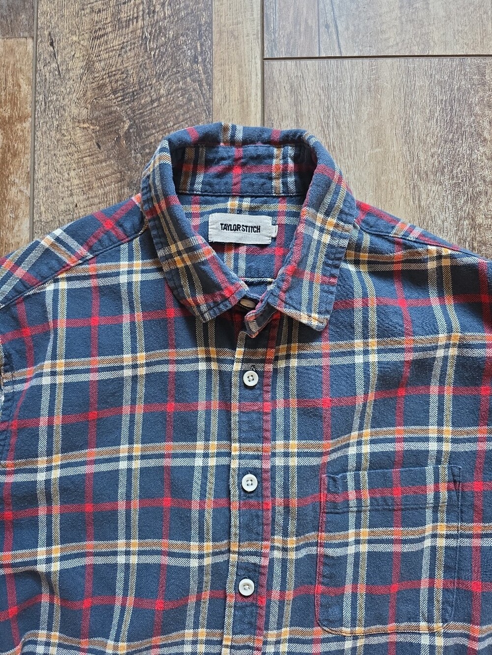 Taylor Stitch - The California Shirt - 40 - Navy Red Ochre Plaid
